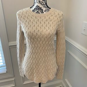 Herringbone pattern knit Sweater